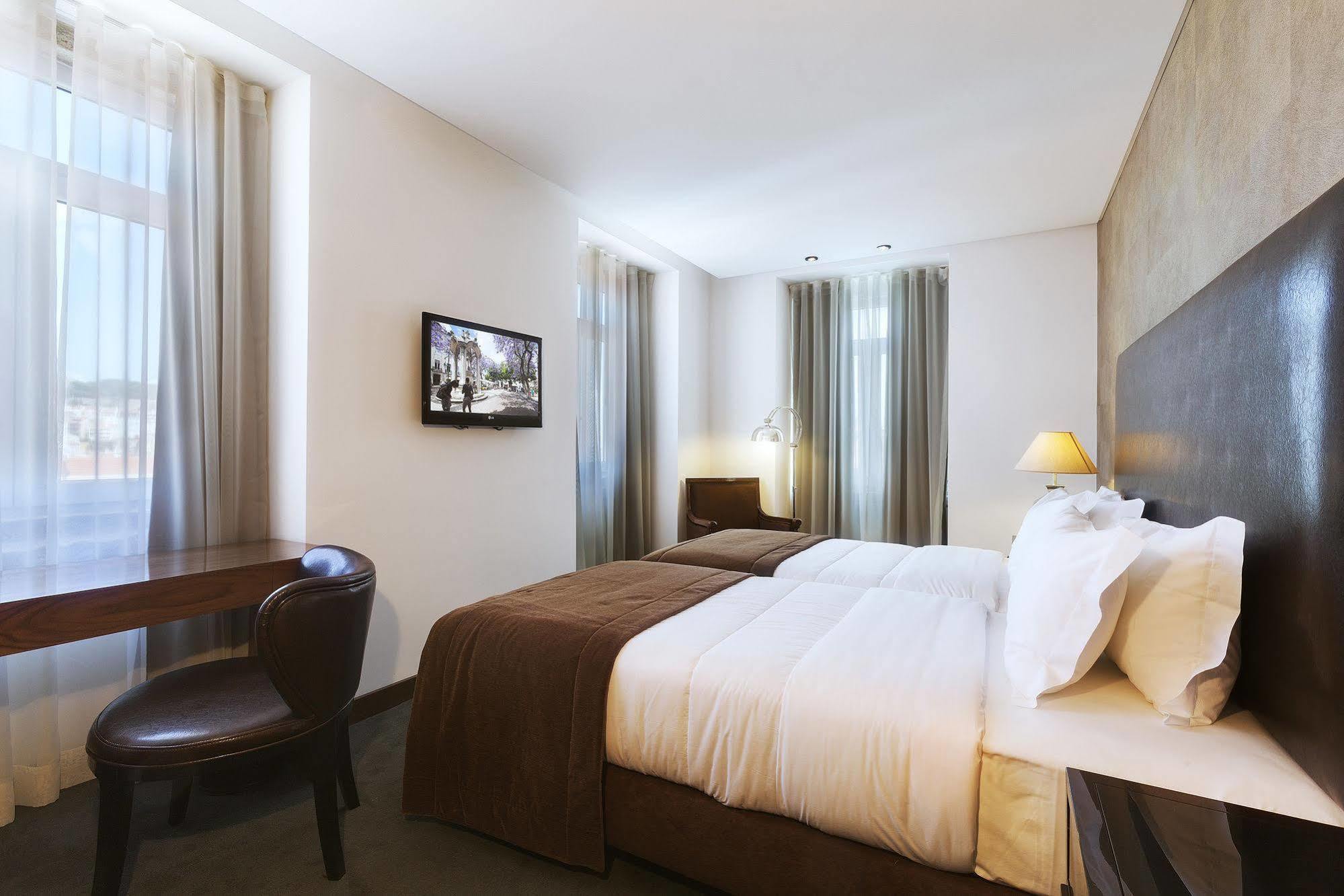 Carmo Hotel